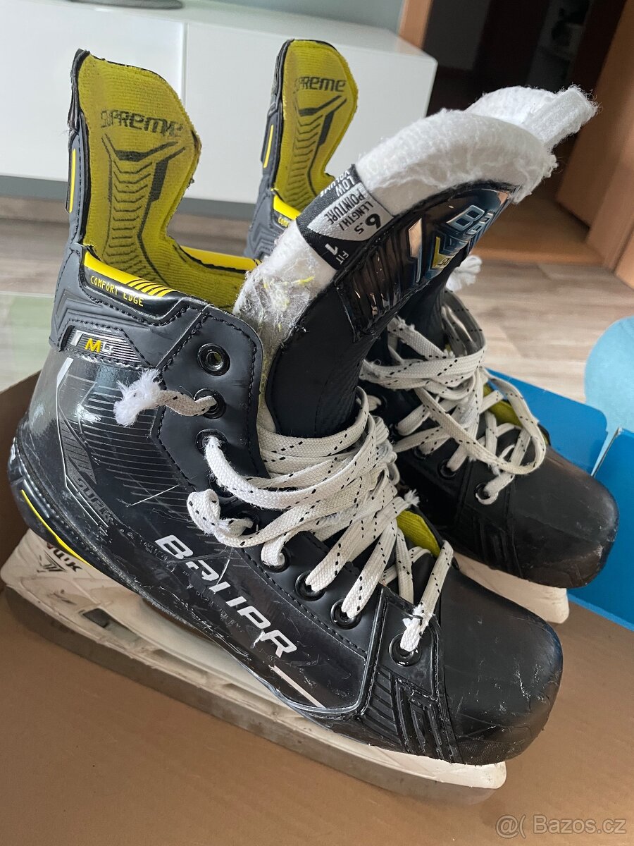 Brusle Bauer Supreme M4 - 2