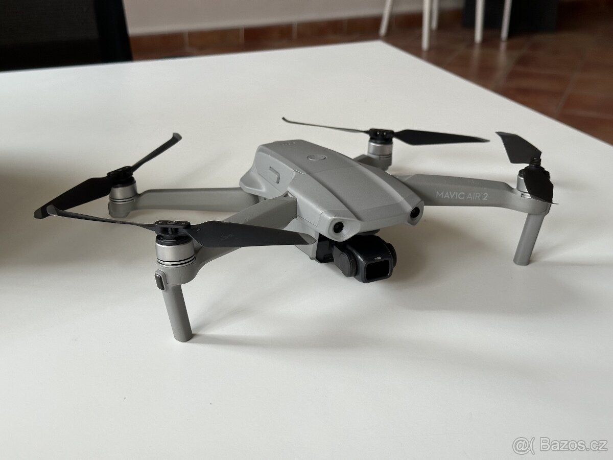 DJI Mavic Air 2 - Fly More Combo - 2