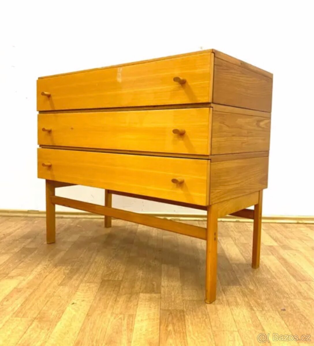 Retro komoda Jitona 70. léta : - 2