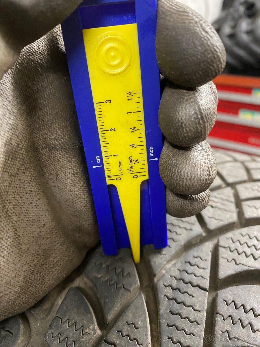 195/50 R16 88H Dunlop 2x6mmmm dot2517 zimní - 2