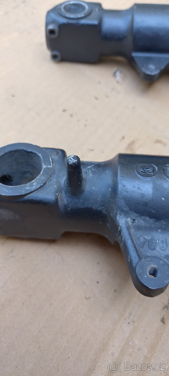 Aprilia RS 125 přední vidlice - 2