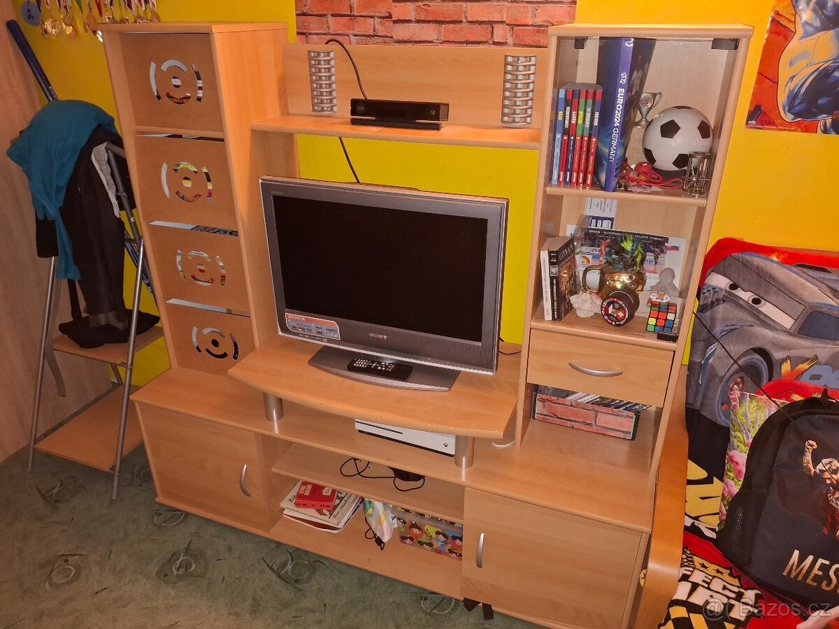 Obývaková stěna - 2