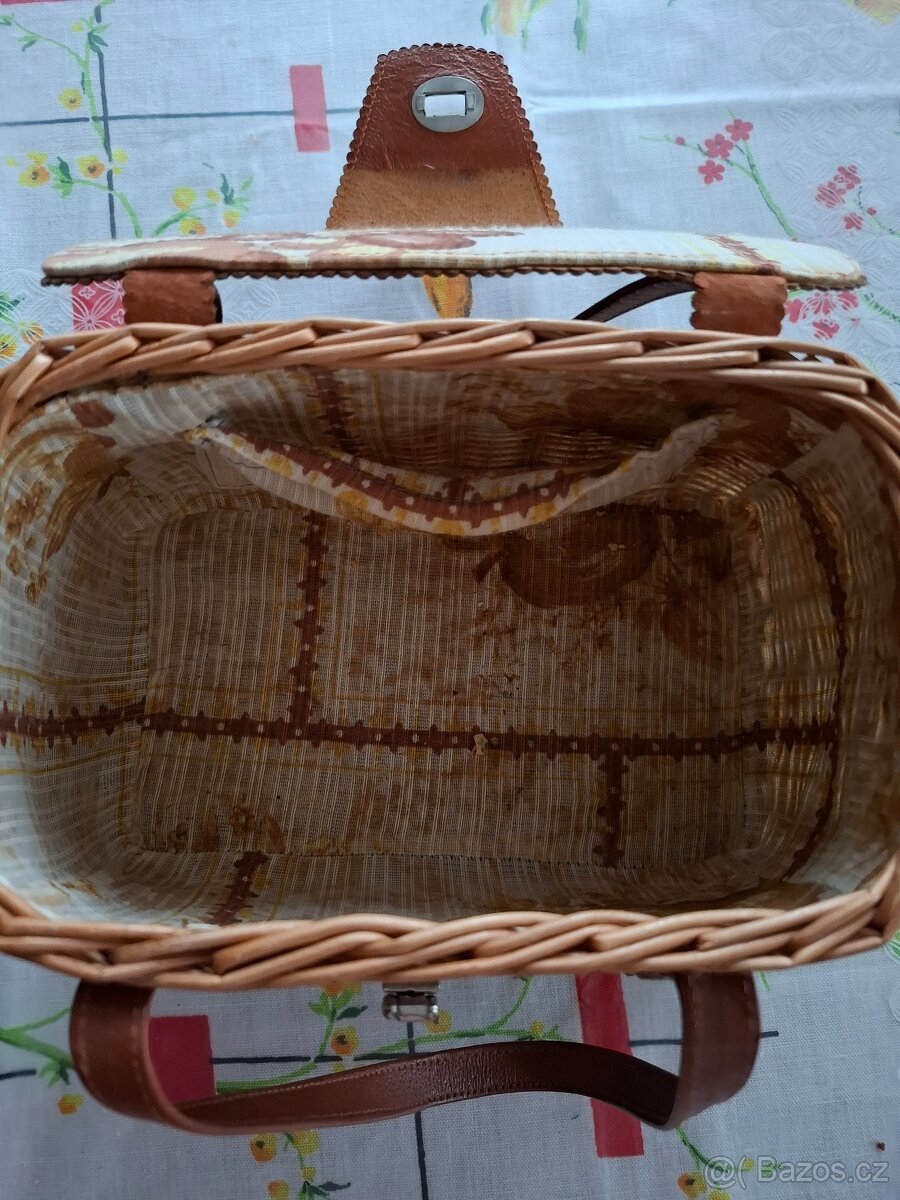 Proutěný košíček kabelka - 2