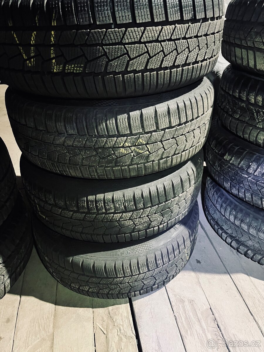 BMW 476 originál Zimní kola řady 1 F40 řady 2 F44 195/60/16 - 2