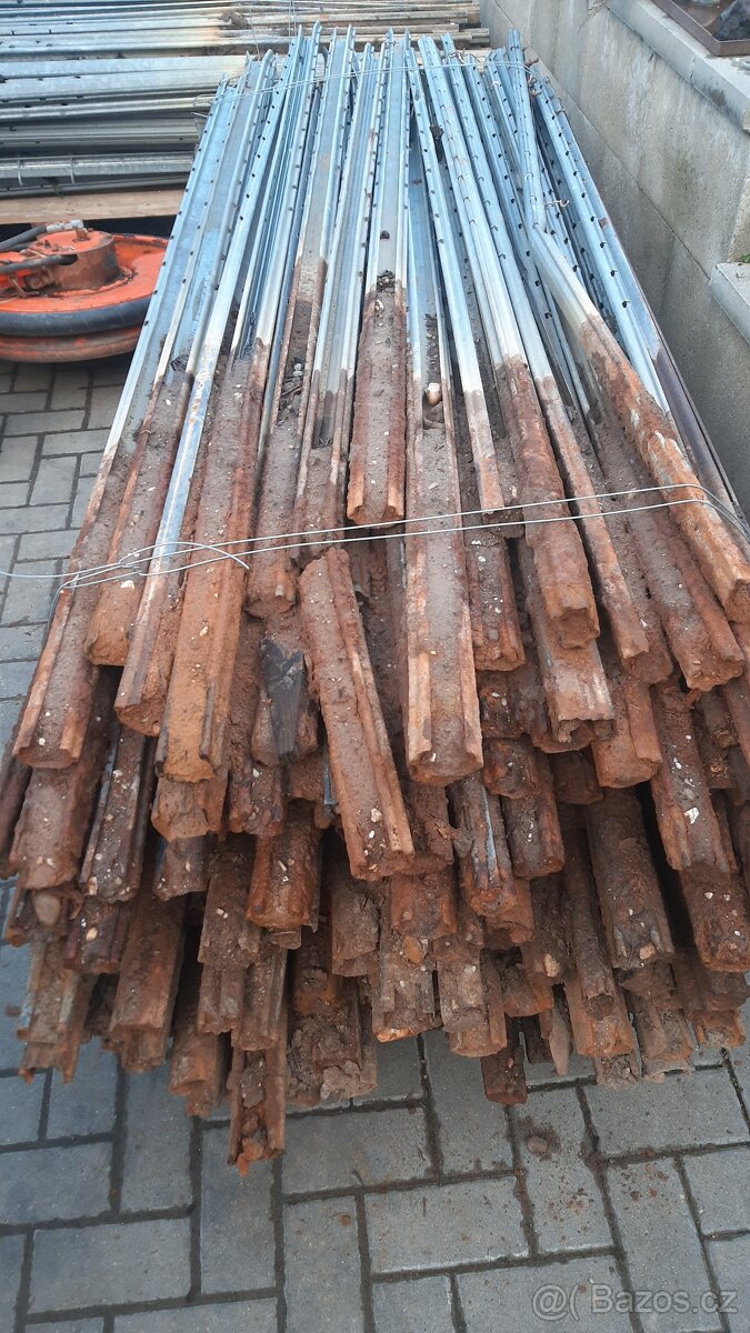 Sloupek vinični pozink - 2