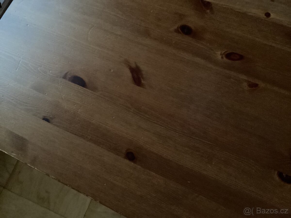 Stůl masiv - 2