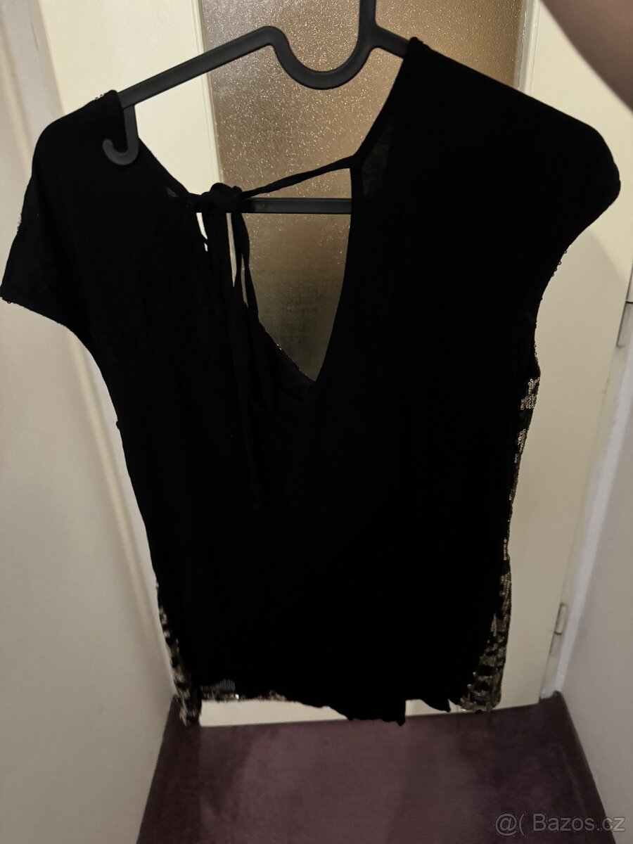 Třpytivá dámská halenka nová vel. 12 / 40 - 2