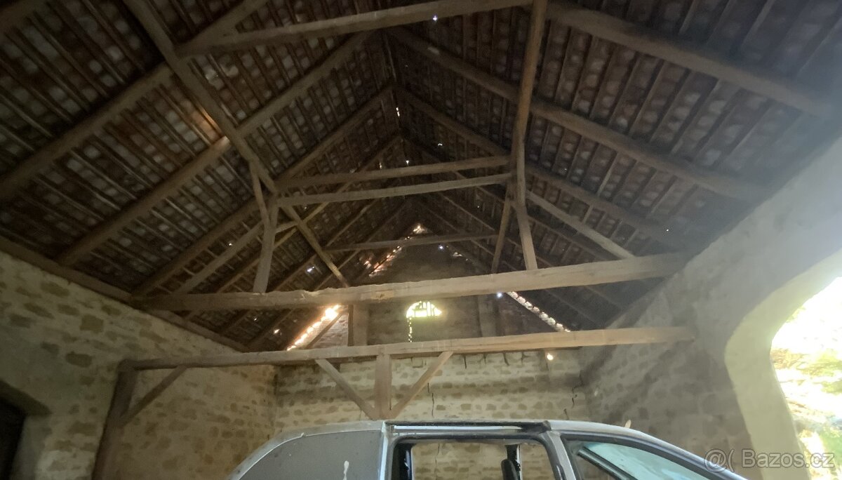 Staré trámy a krovy ZDARMA - 2