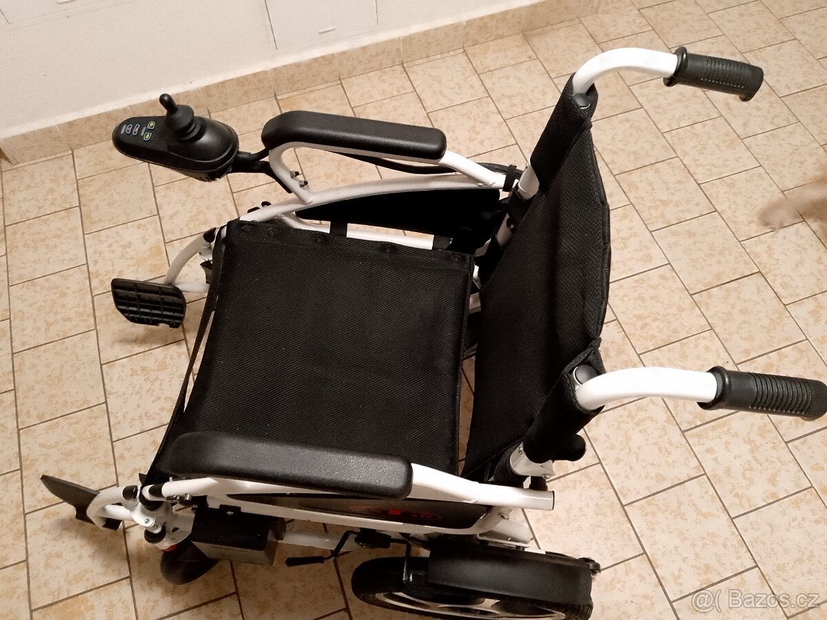 Elektrický invalidní vozik - 2