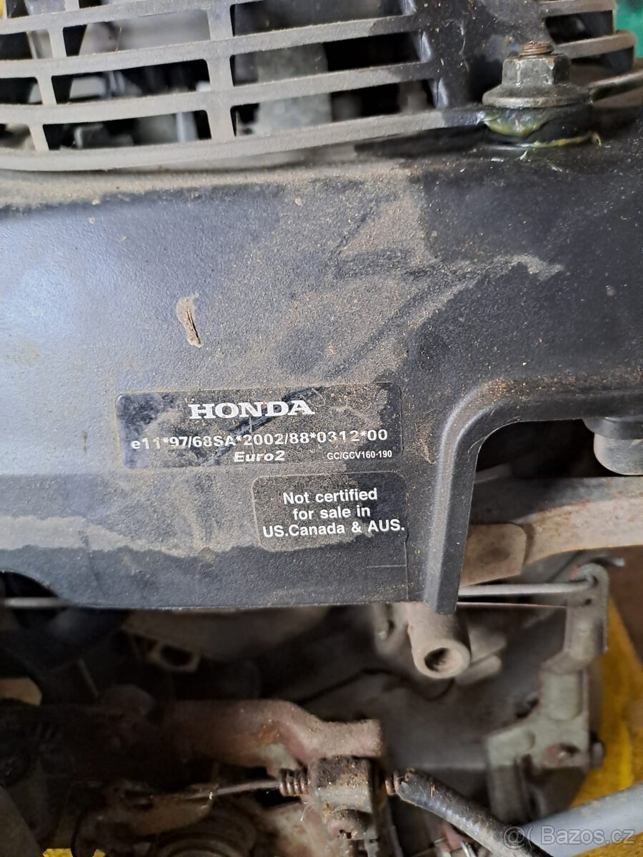 Zametací koště Honda - 2