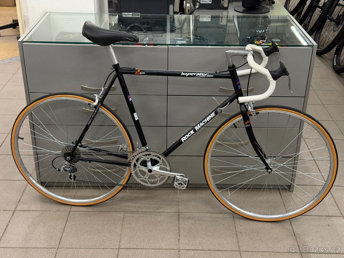 Silniční kolo Rock Machine - 2