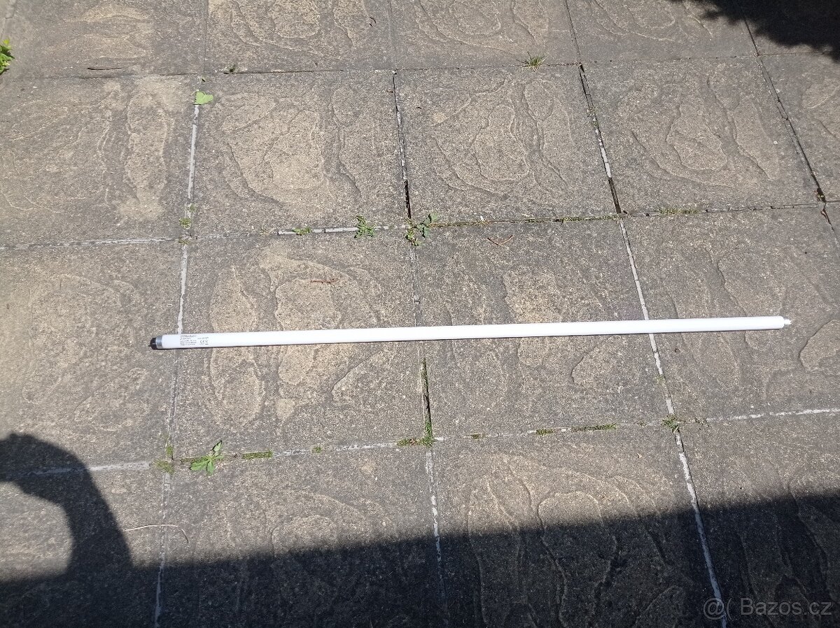 zářivkové trubice 120cm - 2