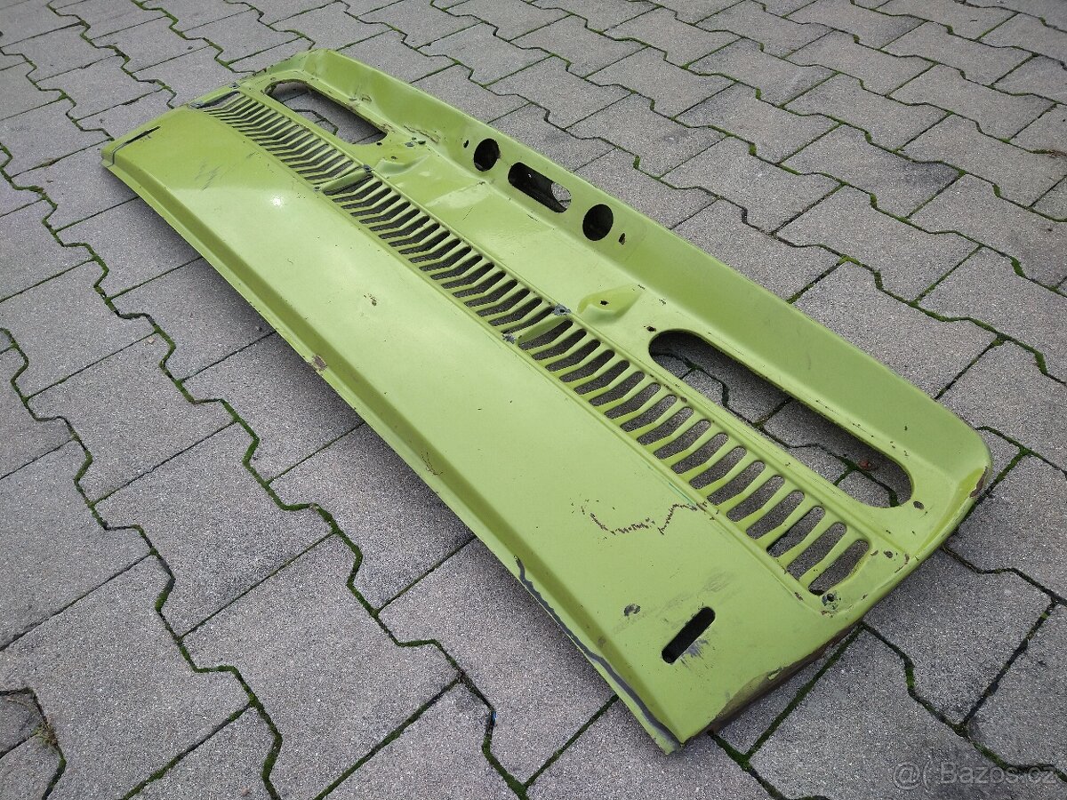 Zadní čelo Škoda 110 - 2