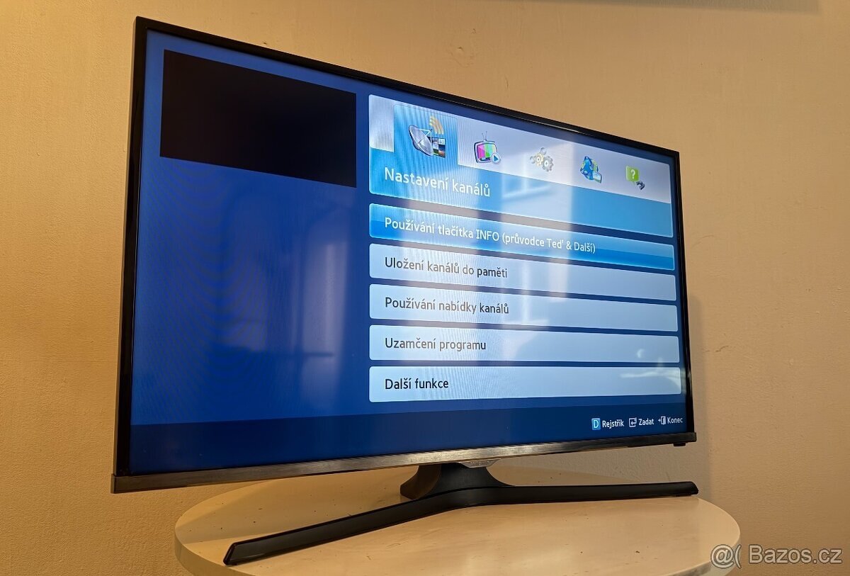 Samsung UE32J5100 Full HD 32 palců - 2