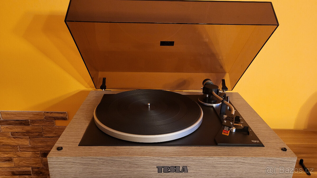 Gramofon Tesla NC 430 - 2