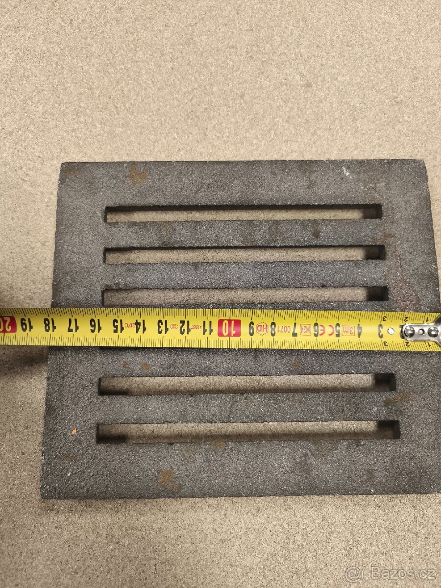 Litinový rošt 18,4x15,7 cm - 2