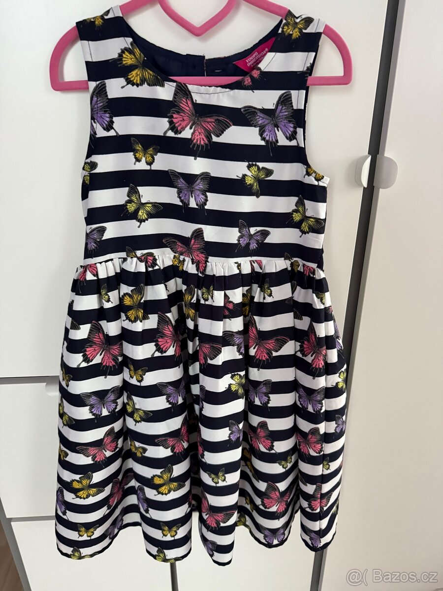 Krásné šatičky vel 128 - 2