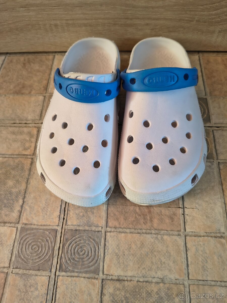 Gumové pantofle vel.34 - 2