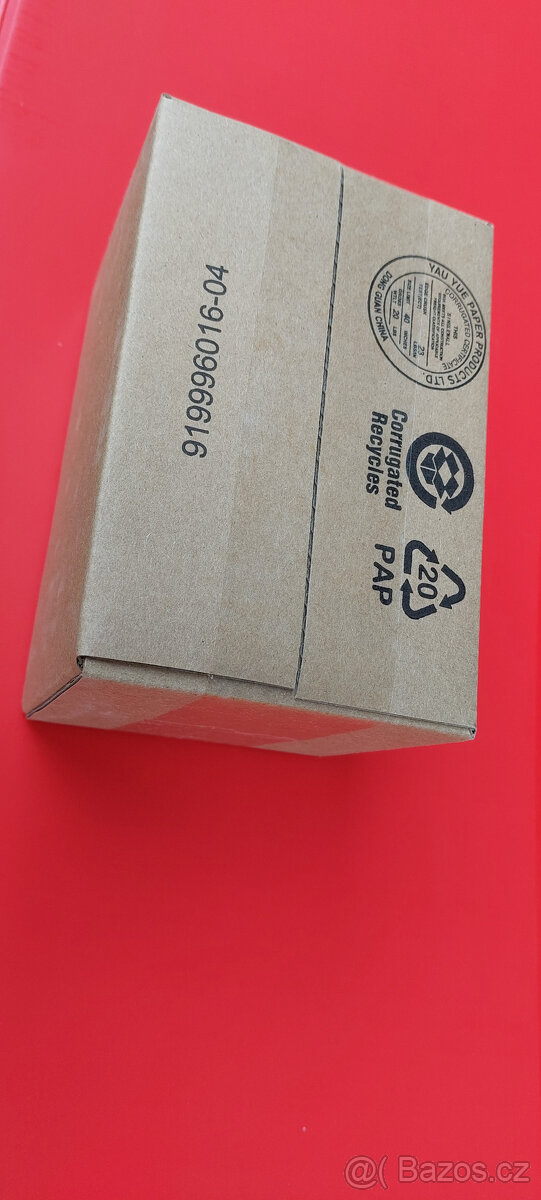 Akumulátor a nabíječka Milwaukee - 2