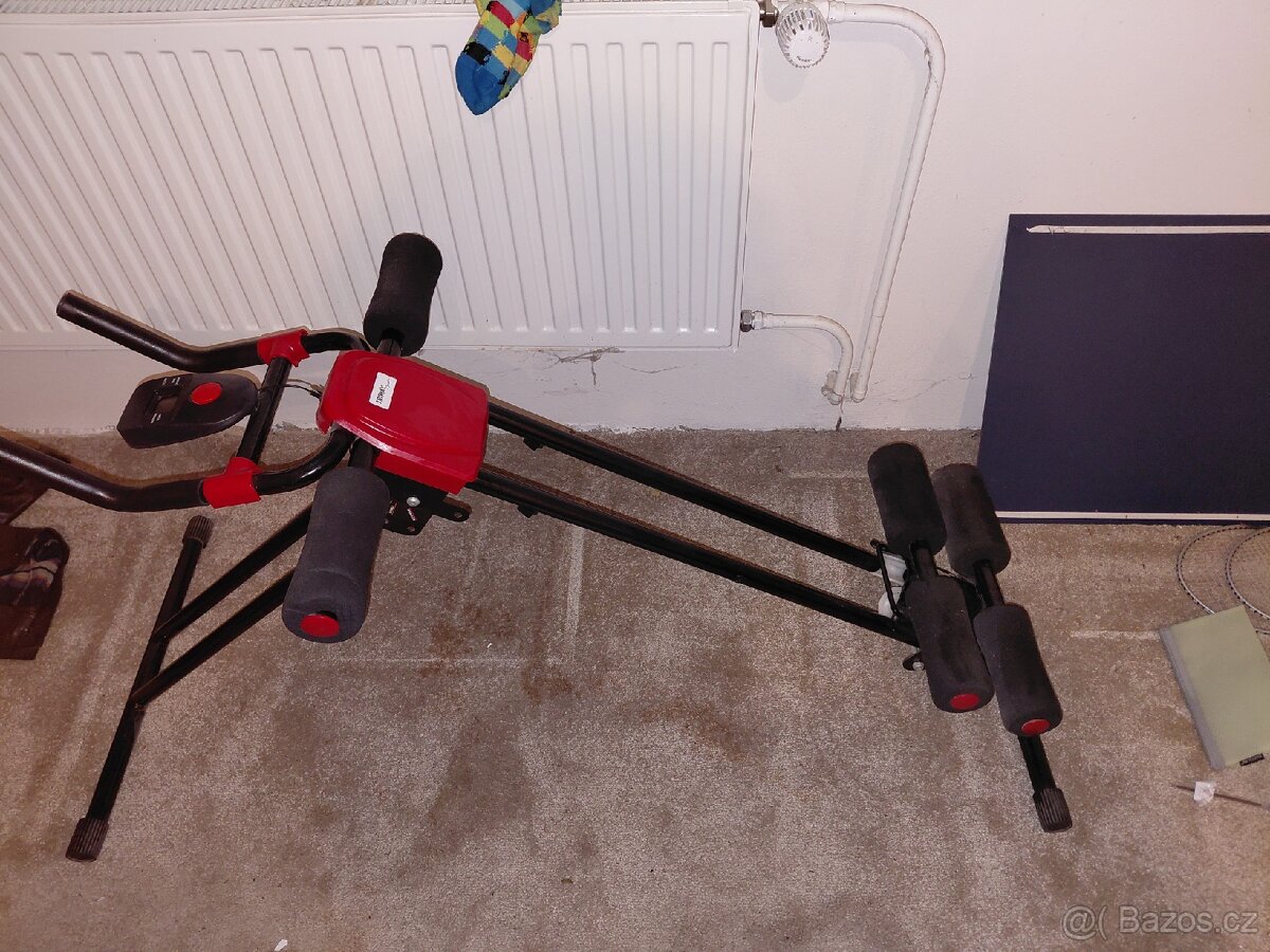 Posilovací stroj - 2