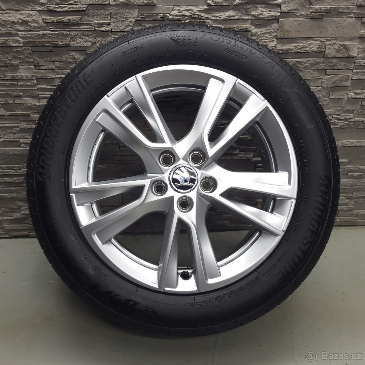 16" Originál Škoda Proxima 5x100 letní pneu - 2