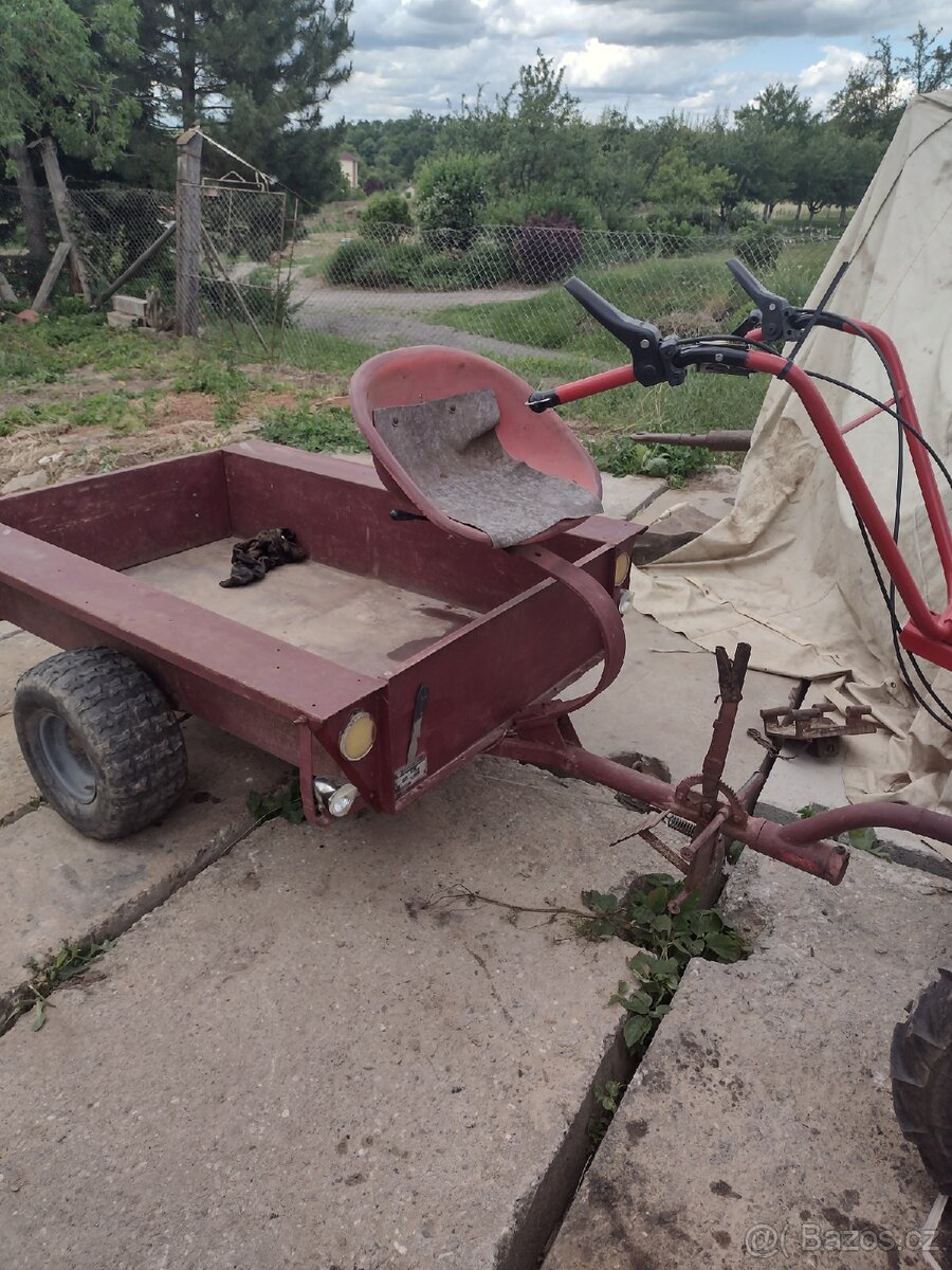 Prodám kultivátor Mountfield - 2