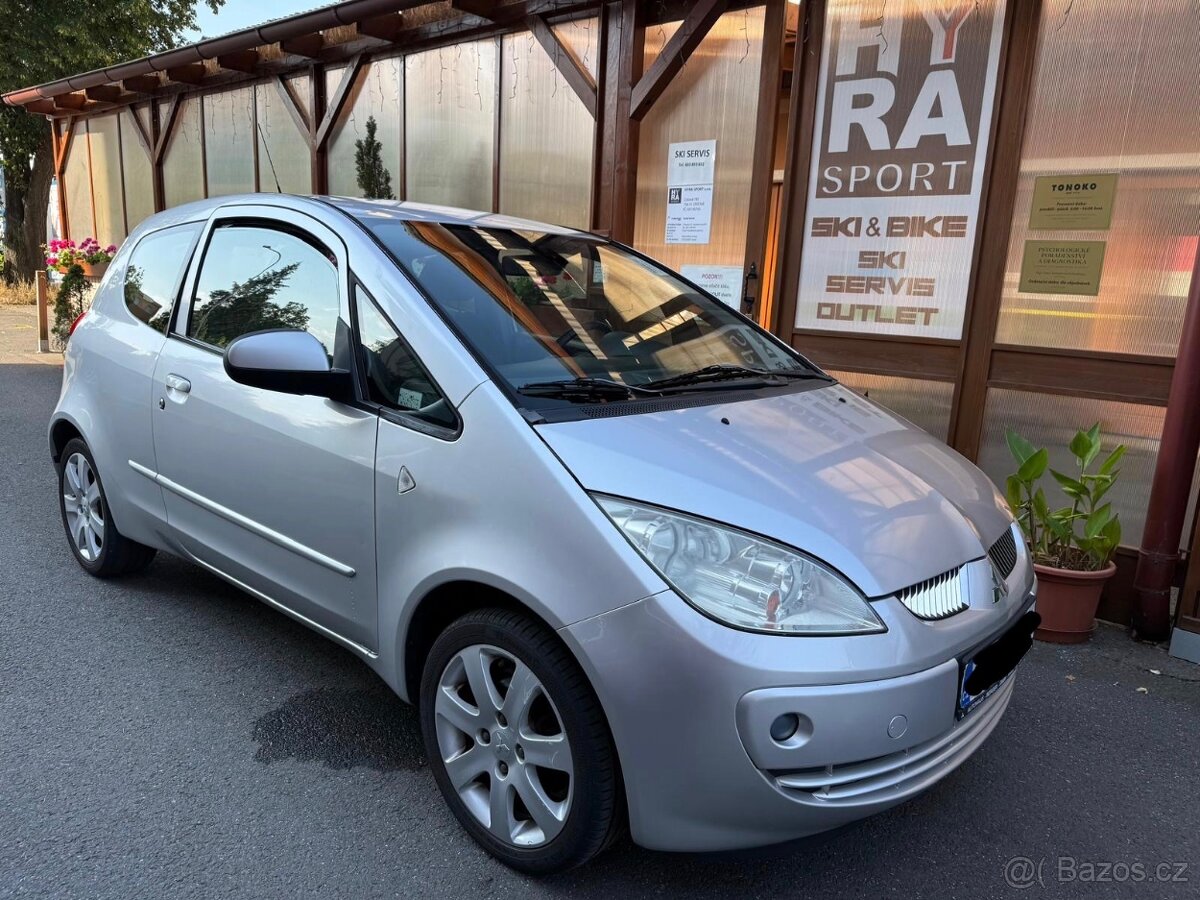 Mitsubishi Colt 1,3i - 2