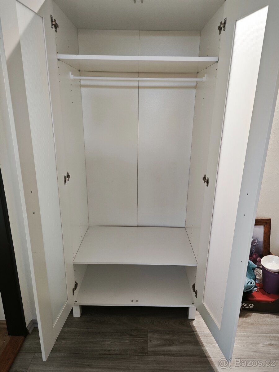 Bílá šatní skříň IKEA - 2