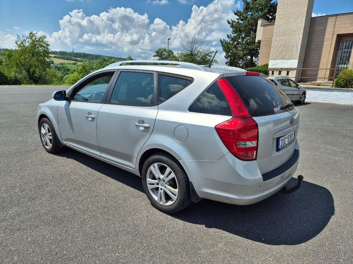 Kia Ceed 1,6 CRDi 85kW bez DPF - 2