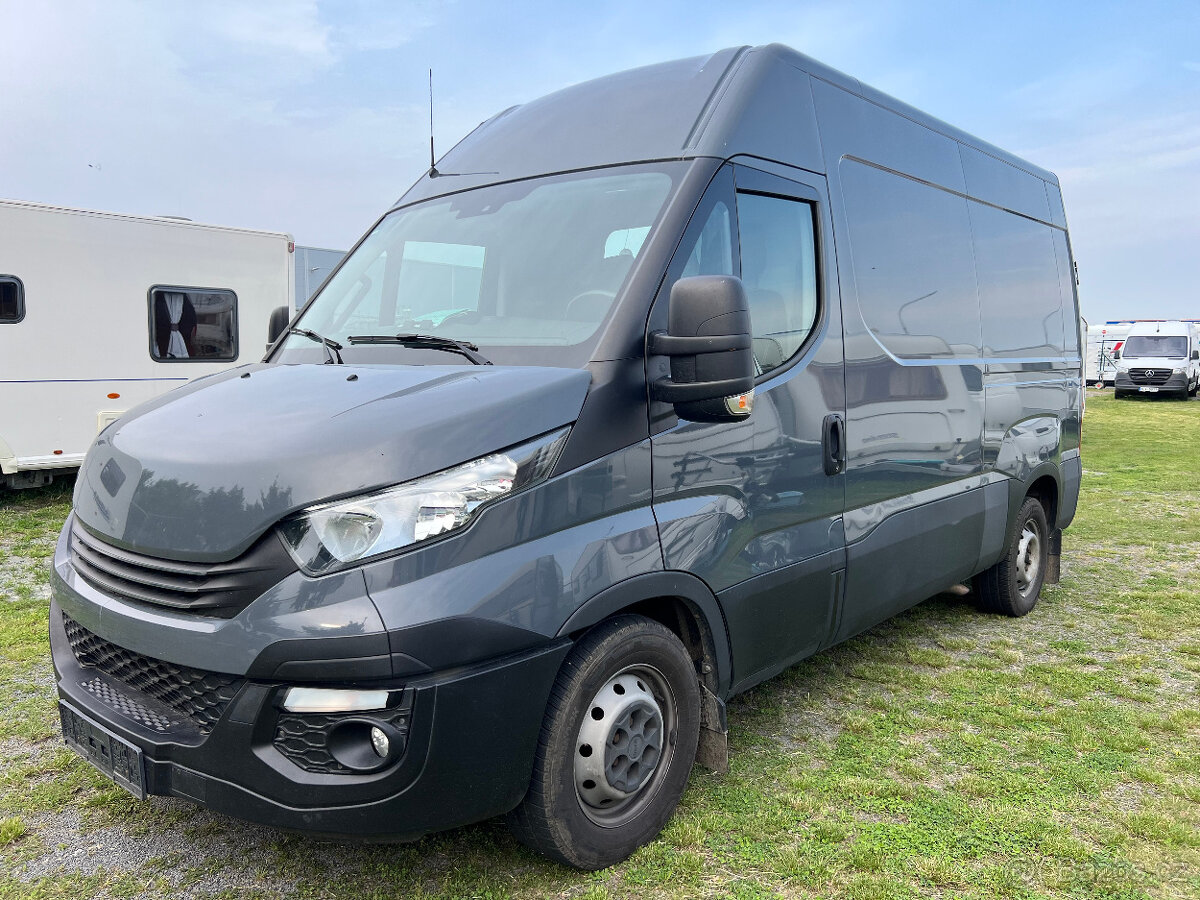 Cestovní obytná dodávka Iveco 2.3 L2H2, rok 2017 - 2