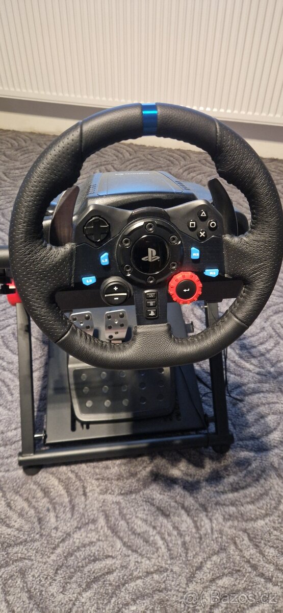 Logitech G29 + Rapture Racing Wheel Stand - 2