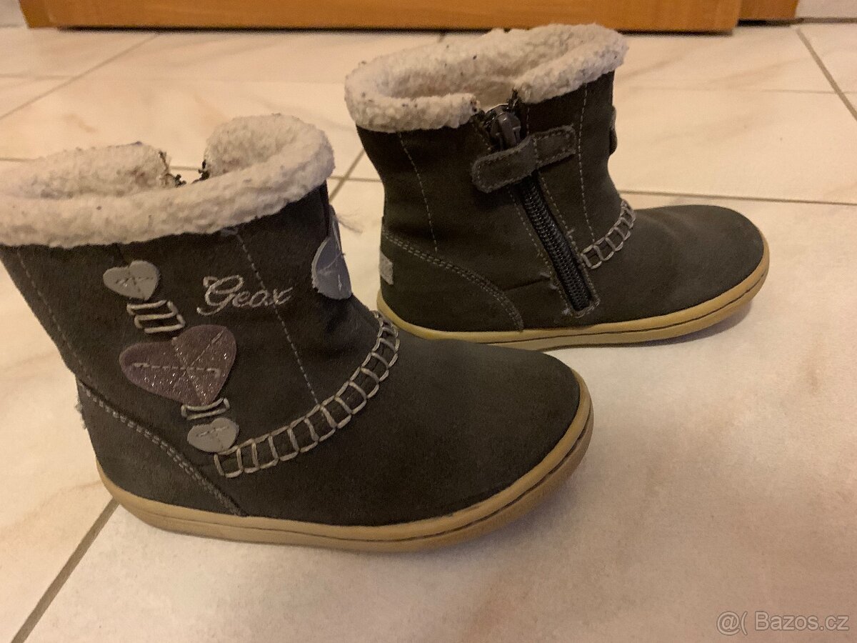 Dívčí botičky značky Geox - 2