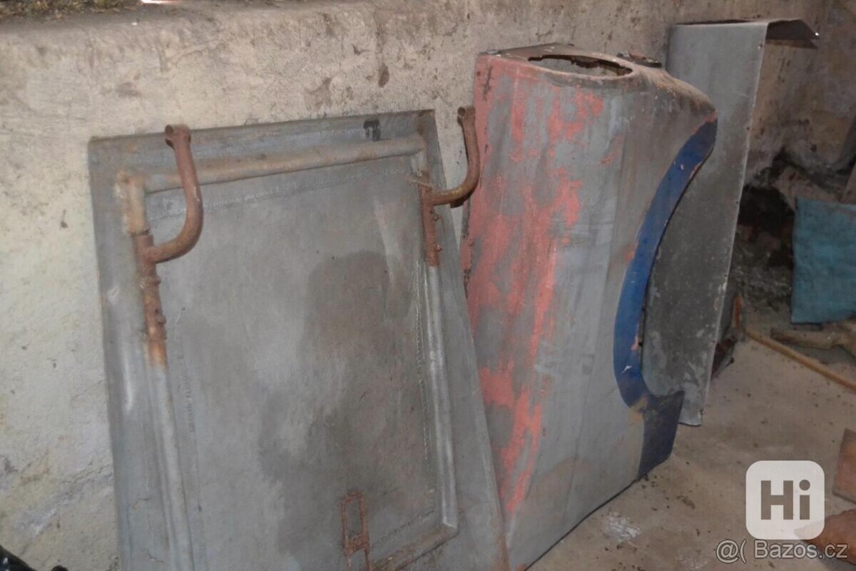 Velorex ctyrkolovy 2 blatniky a kapota - 2