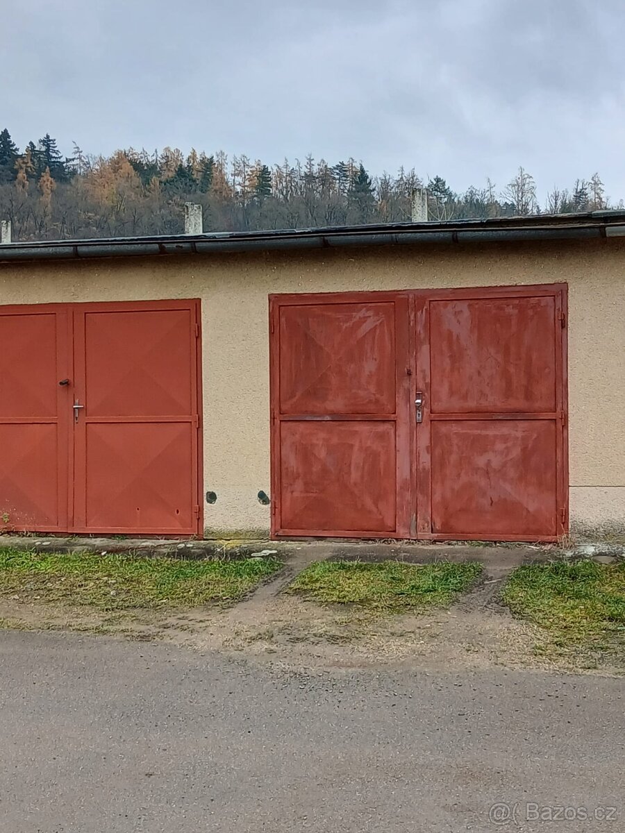 Pronajmu garáž - 2