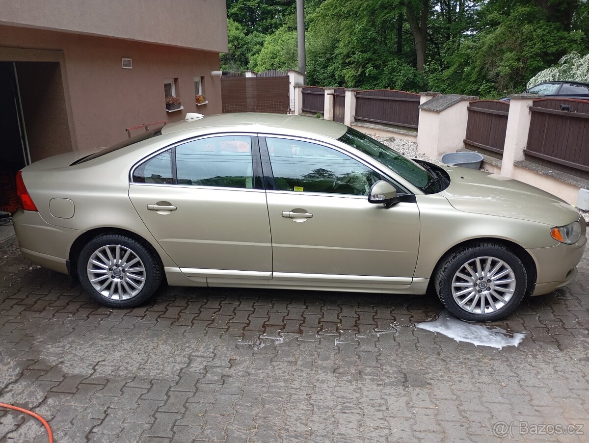 Volvo S80 - 2