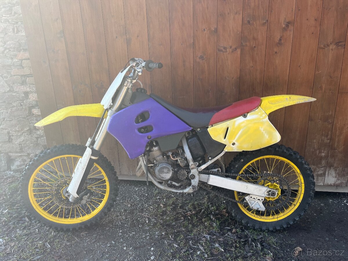 Suzuki RM 125 - 2