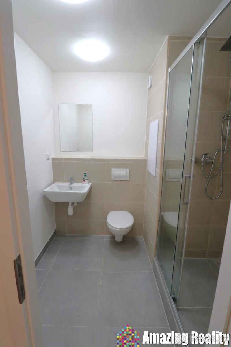 Pronájem bytu 1+1, 33 m2, v ul. Stroupežnického, Ústí nad La - 2