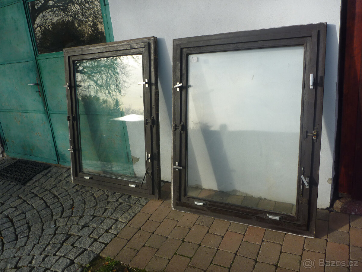 dřevěná okna,výklopné +futra - 2
