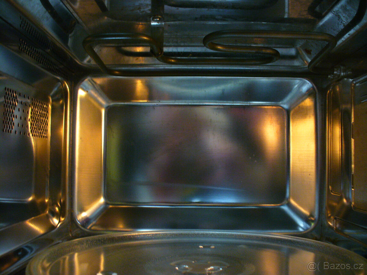 MIKROVLNKA S GRILEM - 2