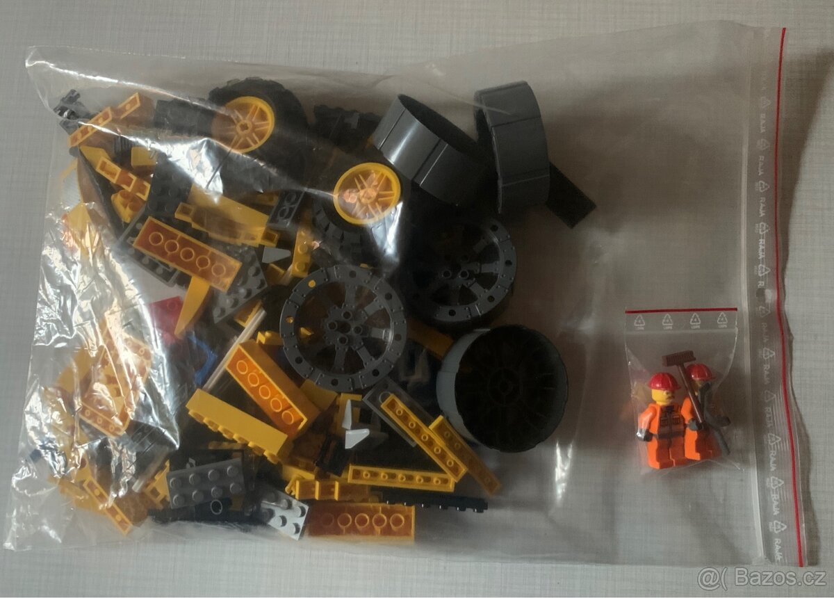 Lego City 7746 silniční válec - 2