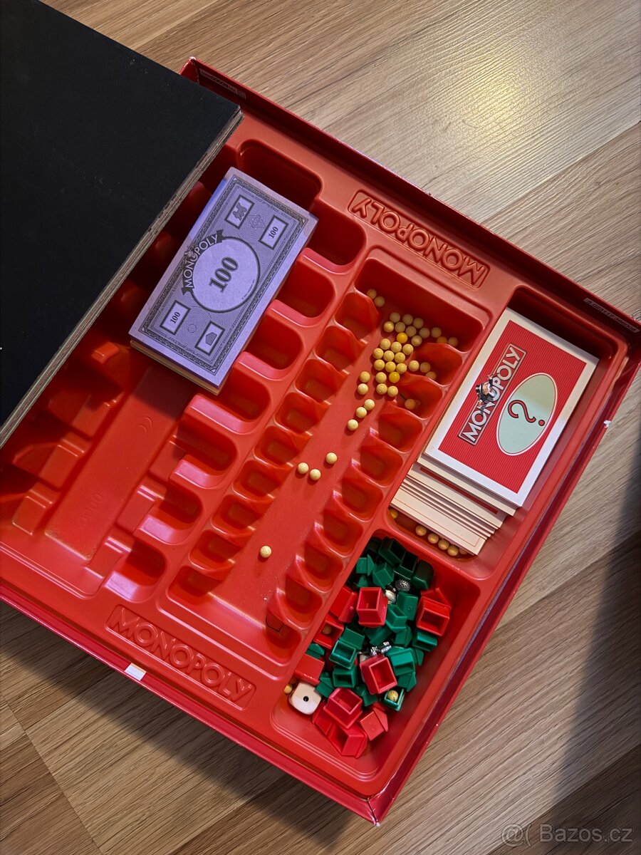 Karetní desková hra Monopoly - 2