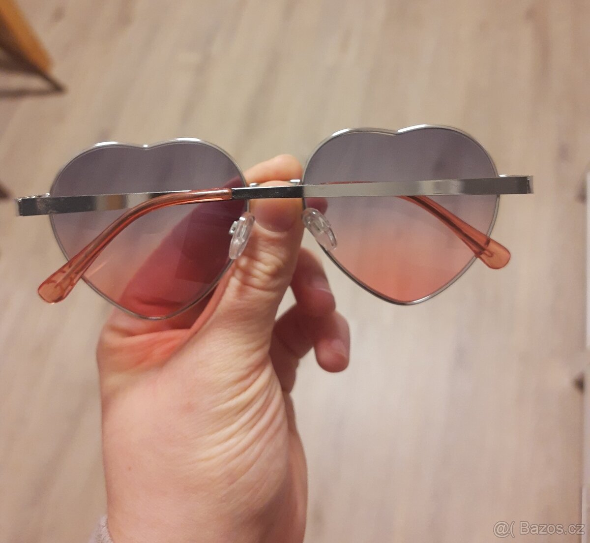 Sluneční brýle s pouzdrem - 2