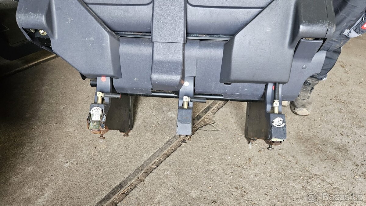 Sedačky Vito Mercedes - 2