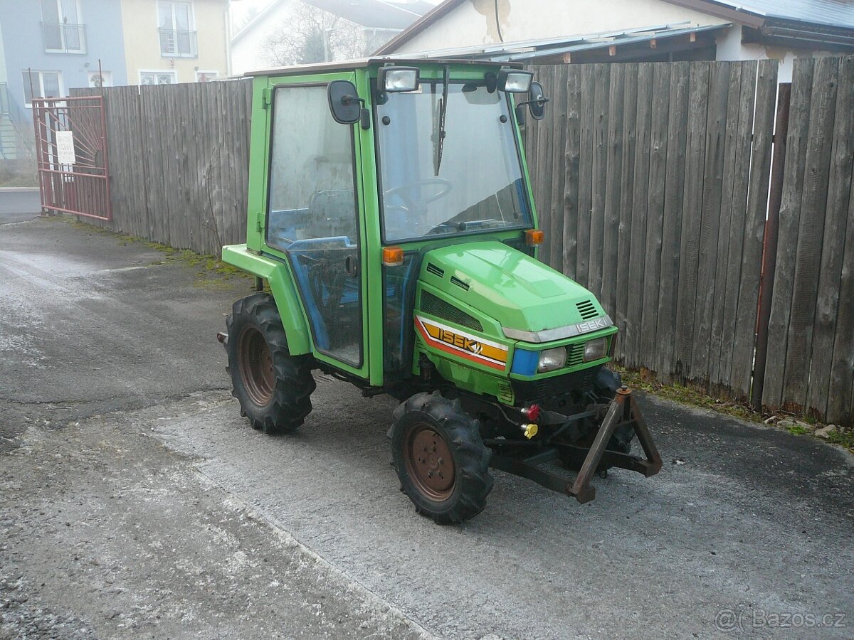 malotraktor Iseki 3015 AHL 4x4 - 2