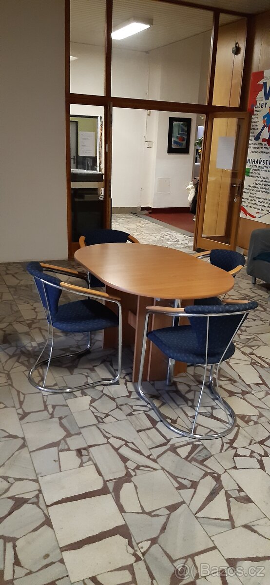 Moderní jídelní set: - 2