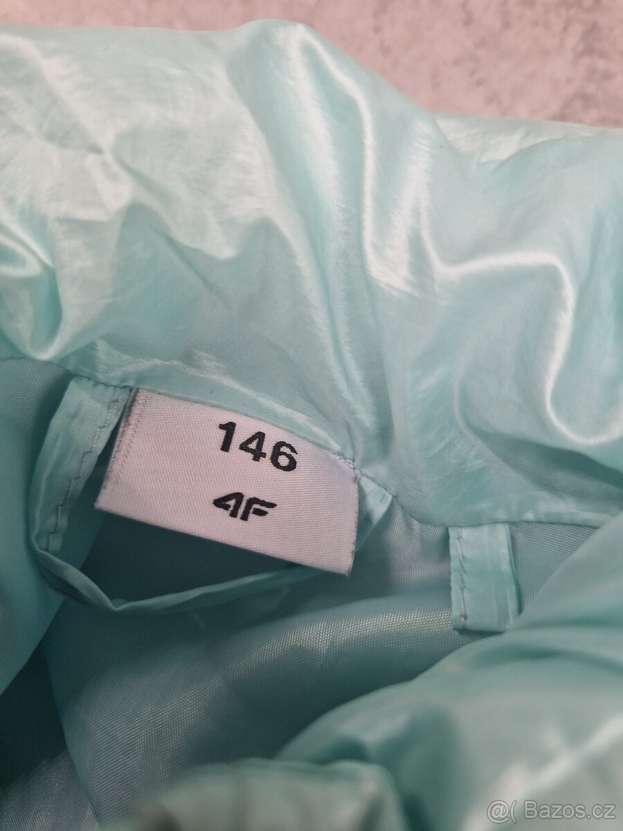 Značková podzimní bunda 4F velikost 146 - 2