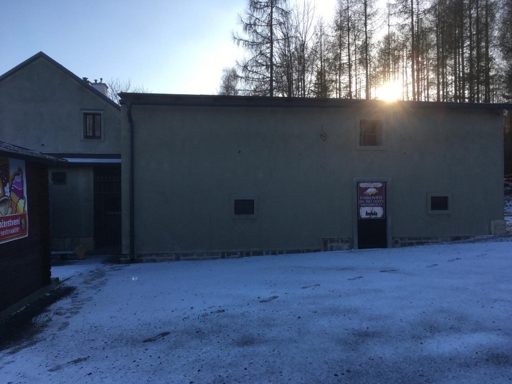 prodej motorestu deved krizu - 2