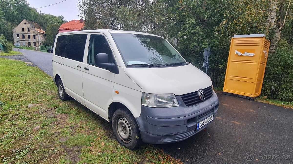 VW Transporter T5 - 2