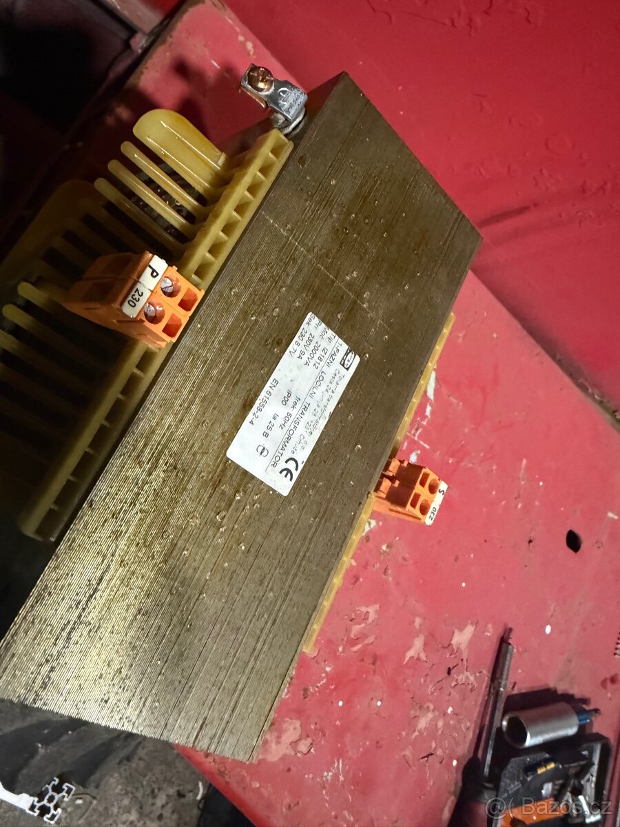 Oddělovací transformátor - 2