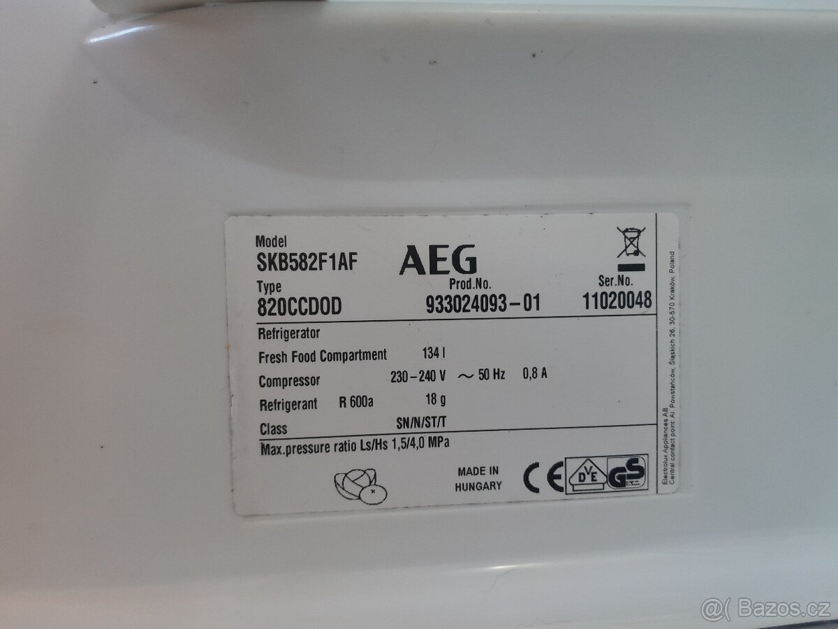 Vestavná chladnička AEG SKB58211AF - 2